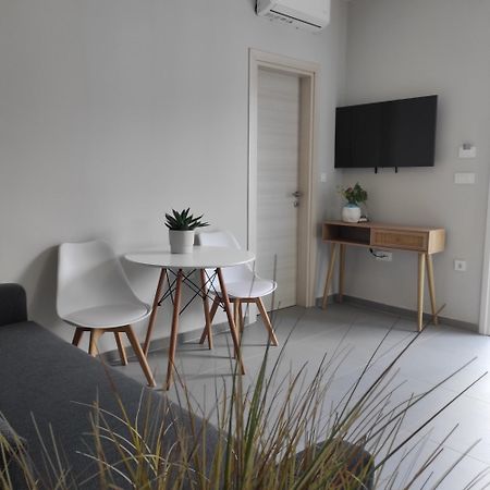 Fanouris Luxury Apartments La Canea Esterno foto